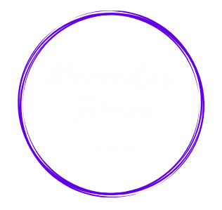 Mercedes Bravo Pianista